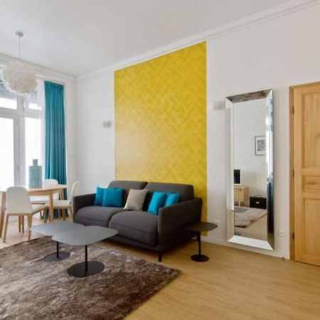 Cozy 2 Bedroom Apartment In Paris Luaran gambar