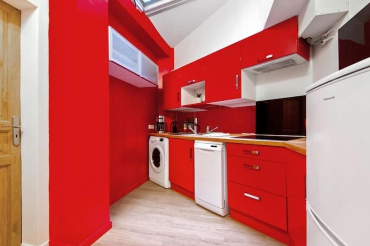 Cozy 2 Bedroom Apartment In Paris Luaran gambar